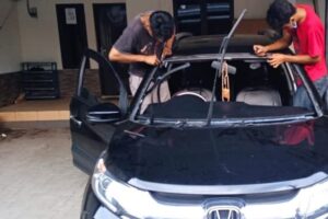 Mahkota Kaca Mobil (13)